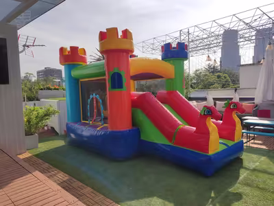 Castillo inflable de dragones para cumpleaños de niños