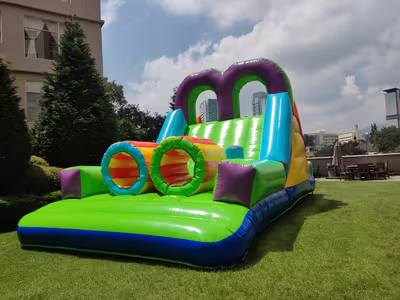 Inflable Extrem tipo circuito de obstáculos para eventos
