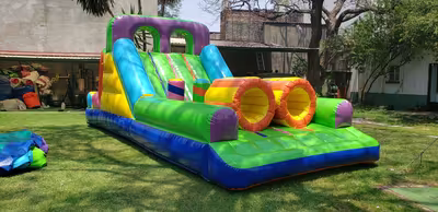 Renta del brincolín Extrem para evento escolar