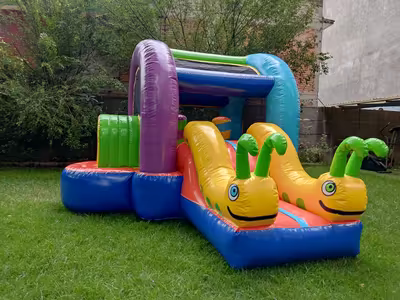 Cumpleaños de niños con inflable montado en CDMX