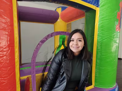 Fiesta infantil con inflable montado por DENFLAB en CDMX
