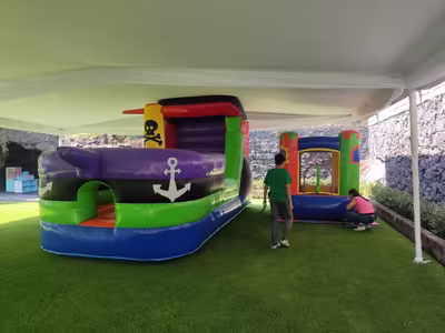 Inflable instalado y listo para la fiesta en CDMX