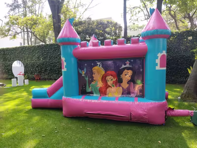 Inflable instalado y listo para la fiesta en CDMX