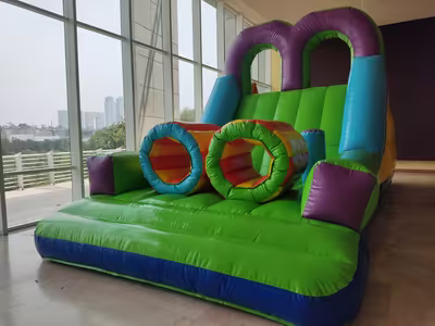 Kermés escolar con inflable en CDMX