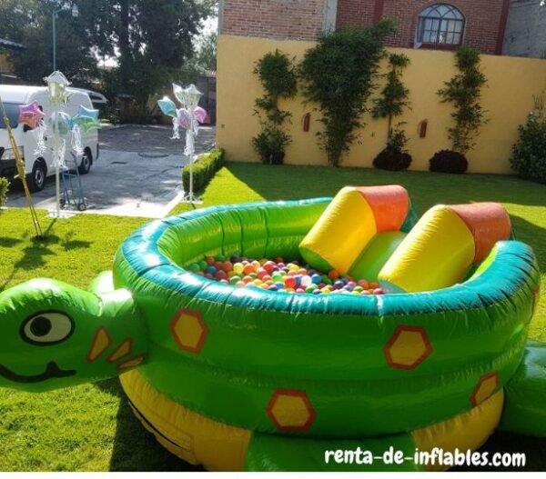 inflable alberca de pelotas